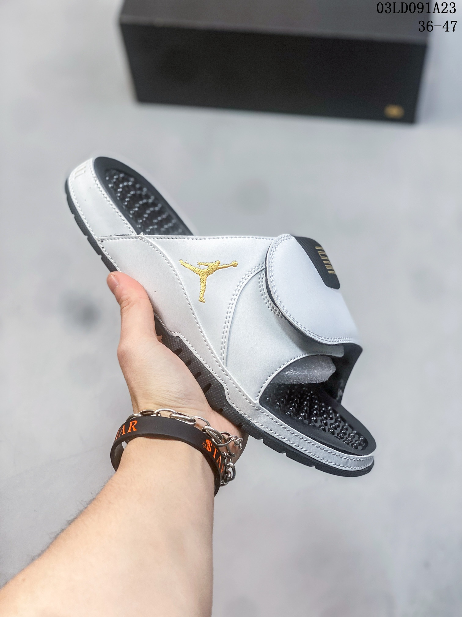 1:1 New Arrival Air Jordan11 Slippers