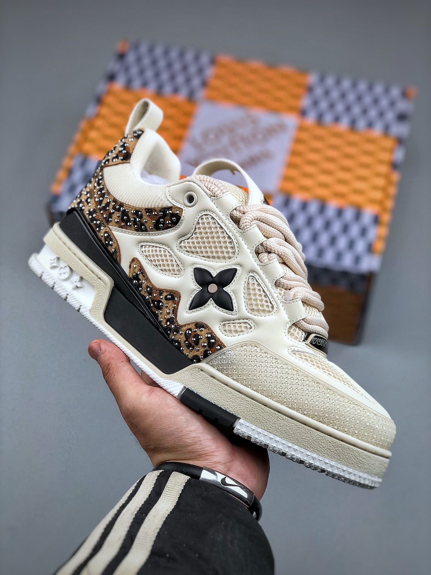 2025 1:1 top version white with leopard sneaker