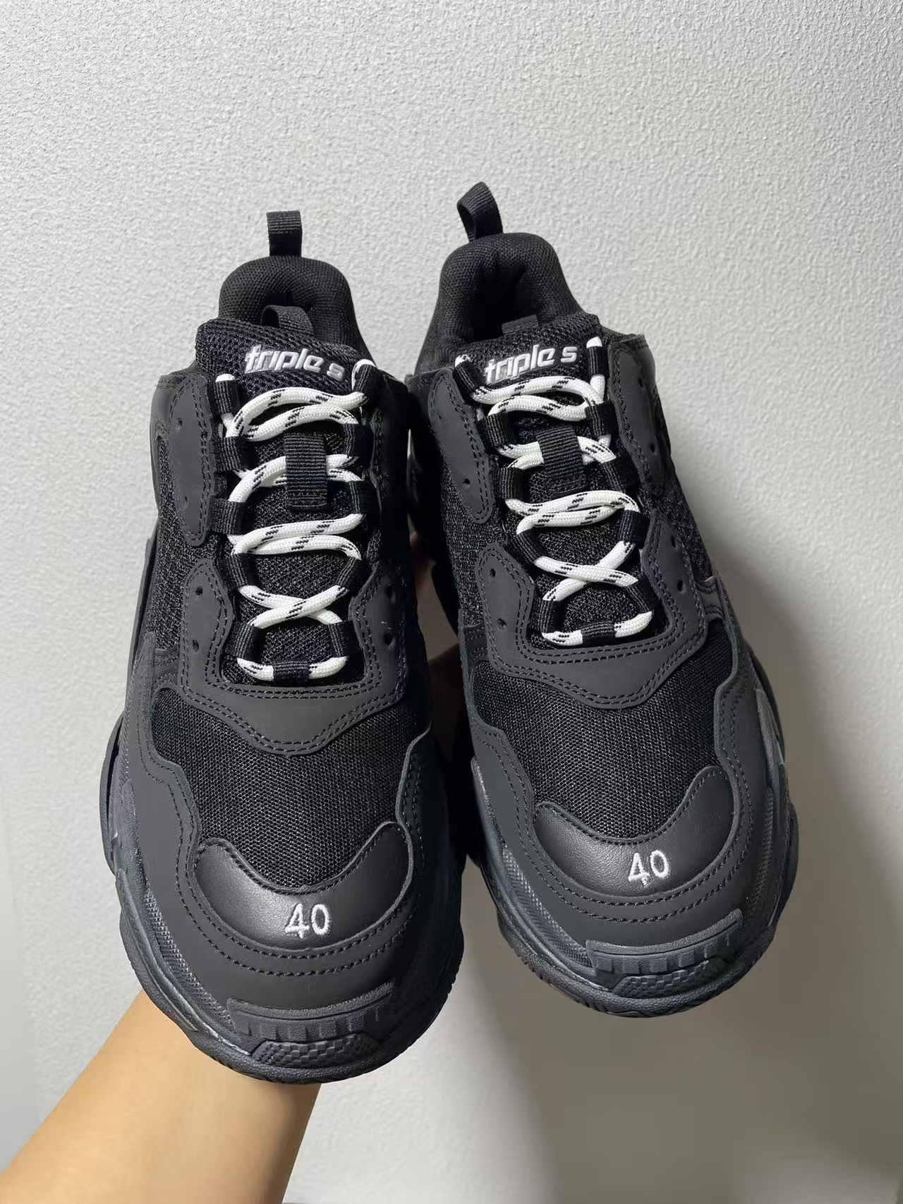 1:1 top quality black triples