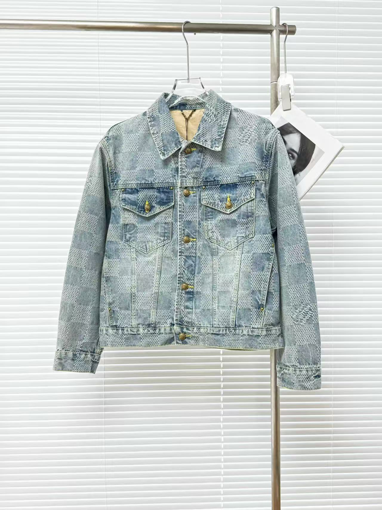 New released light blue denim jacket