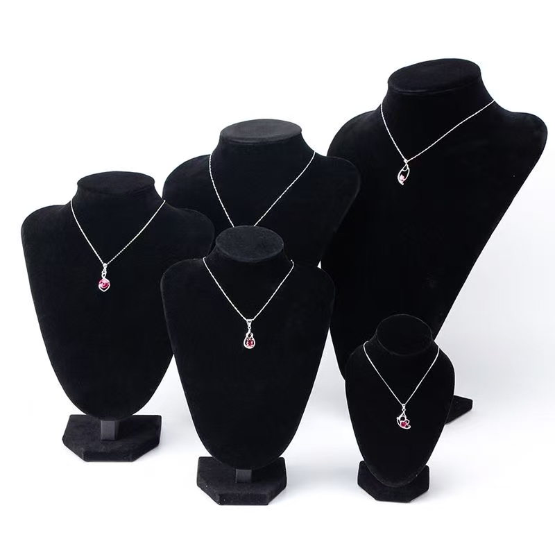 holder for necklace