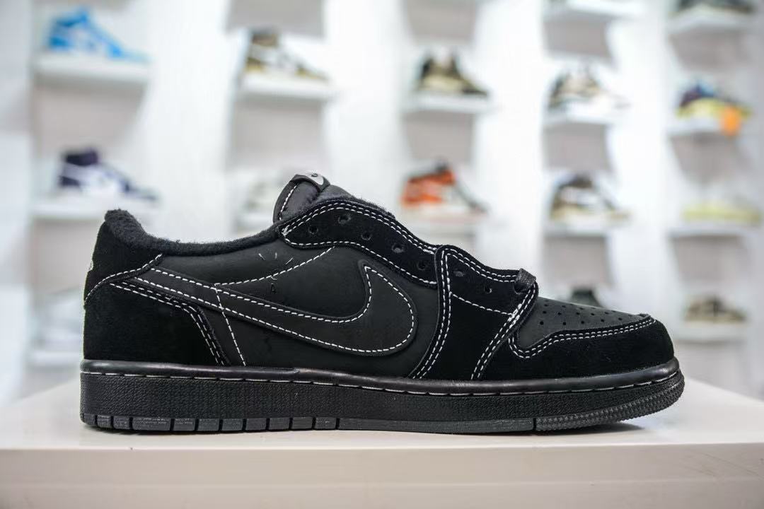 aj1 all black high quality sneaker