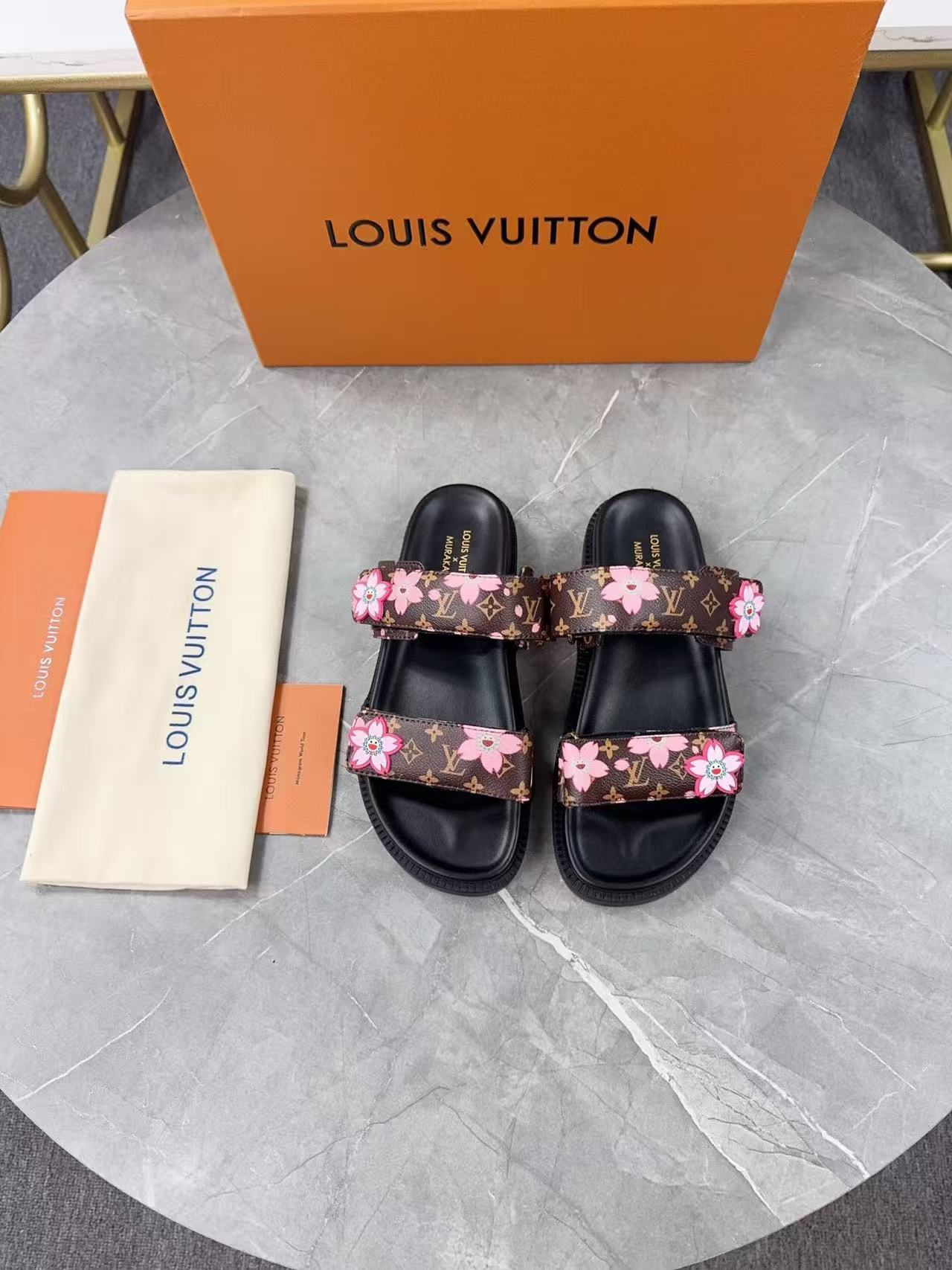1:1 new srping sakura slide