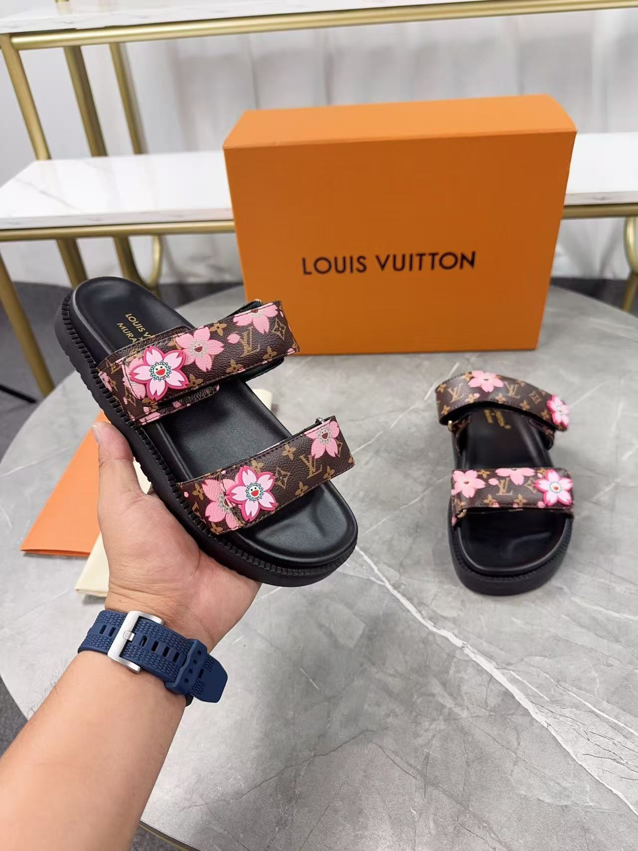 1:1 new srping sakura slide