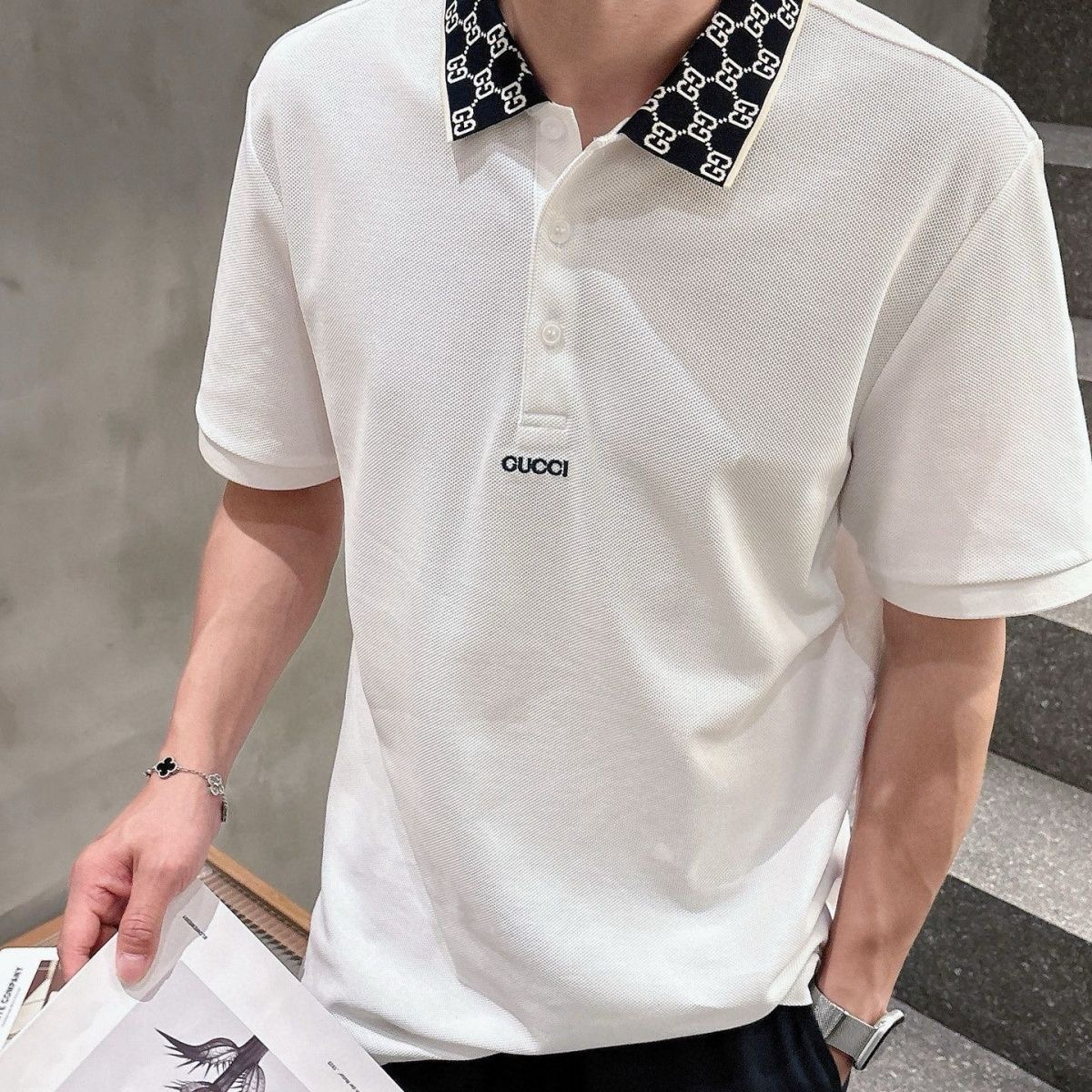 New releasing collar embroidered polo T-shirt
