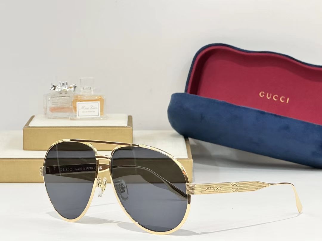 New G sunglasses