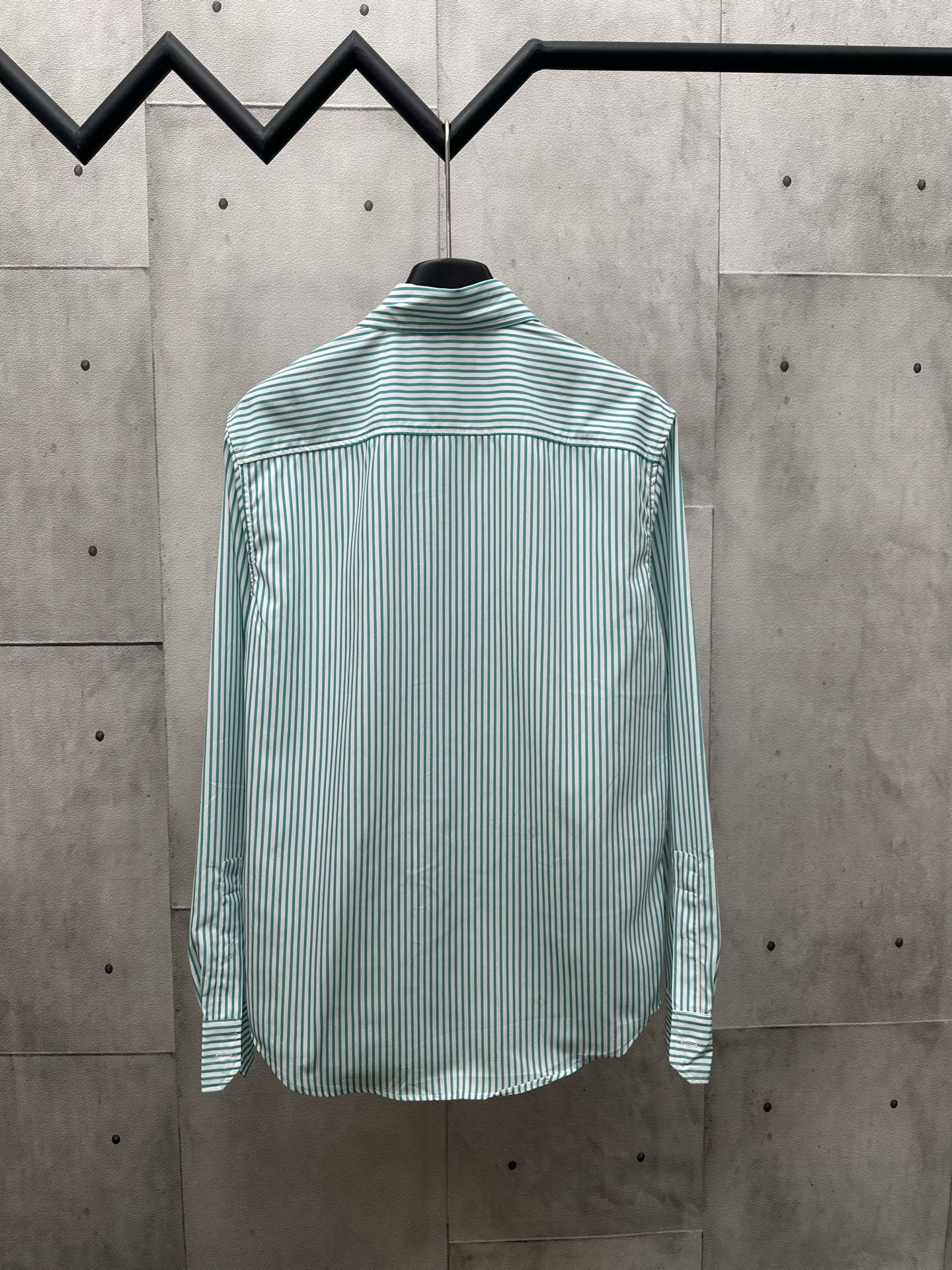New releasing bluecotton long-sleeve striped shirt