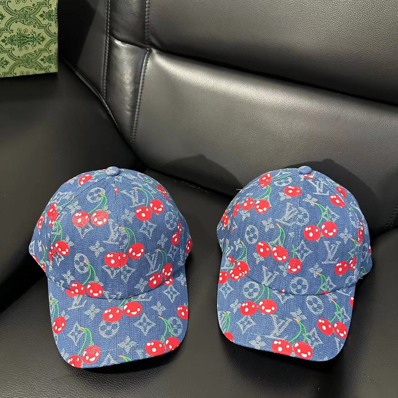 New product baseball cap on the official website