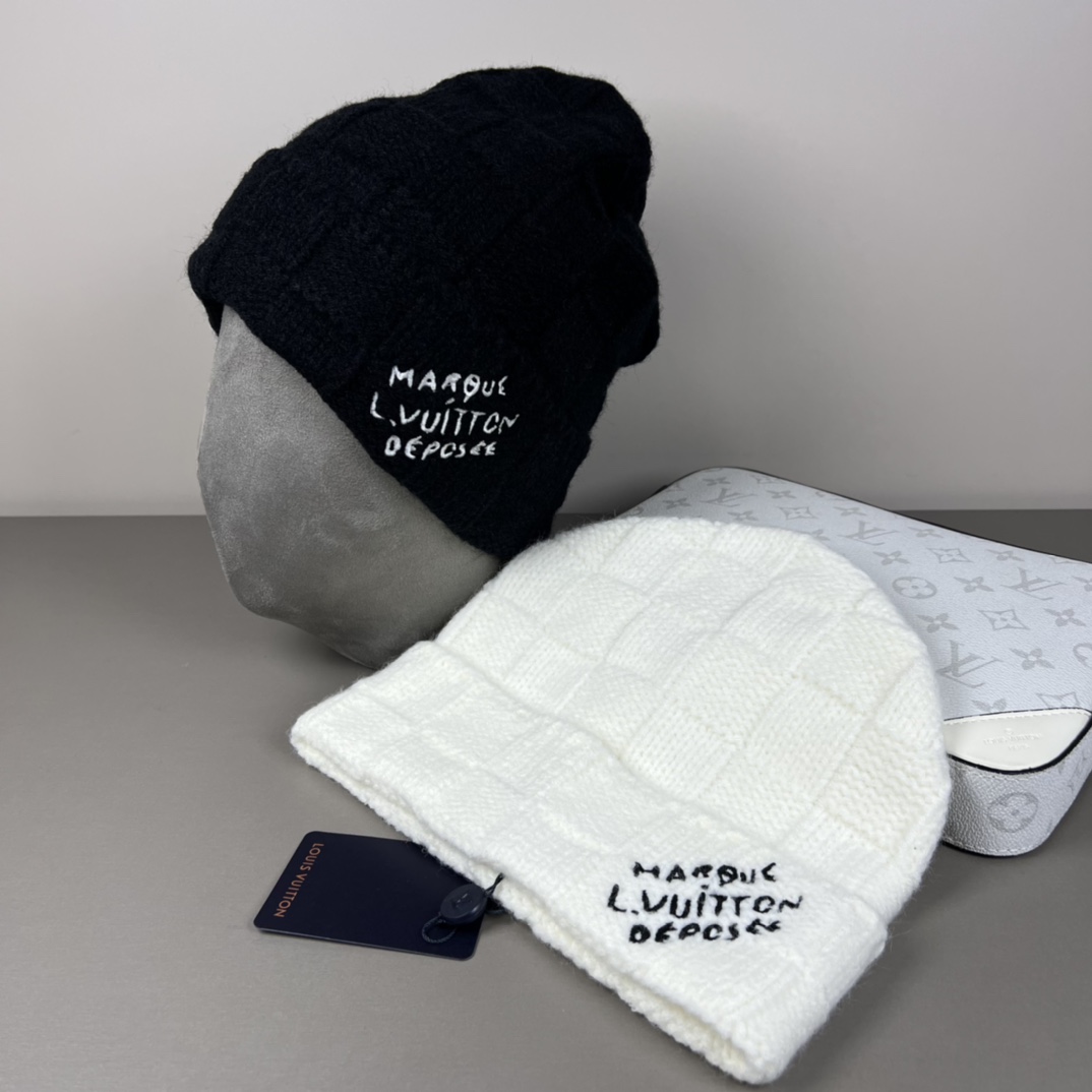 Wool knitted hat beanie