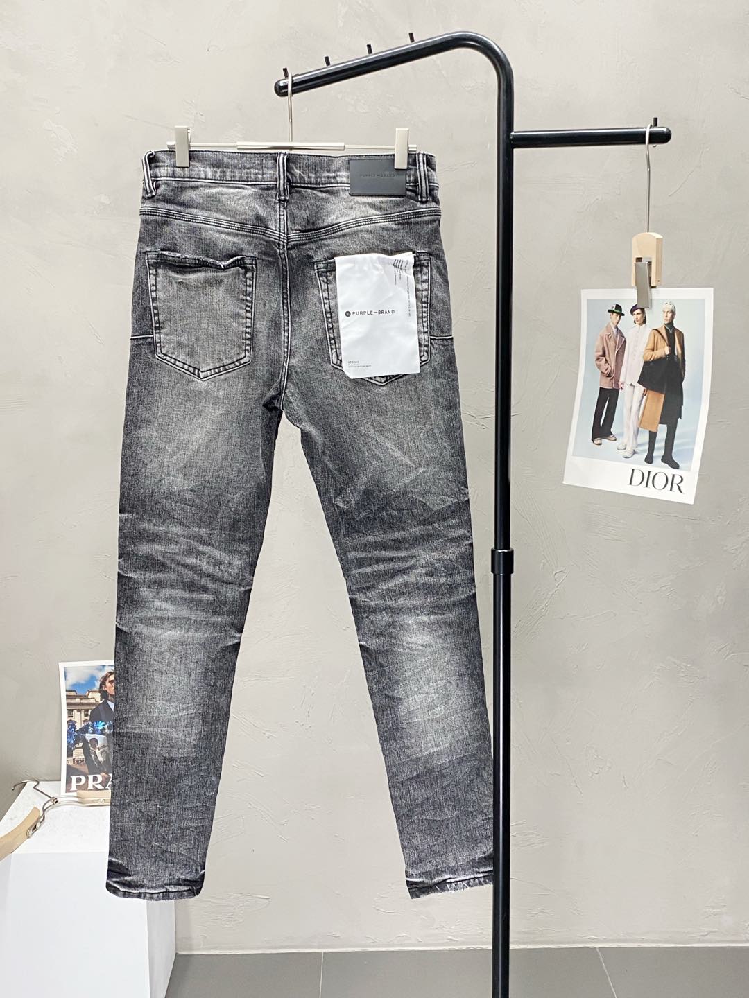 New style straight-leg jeans Premium version