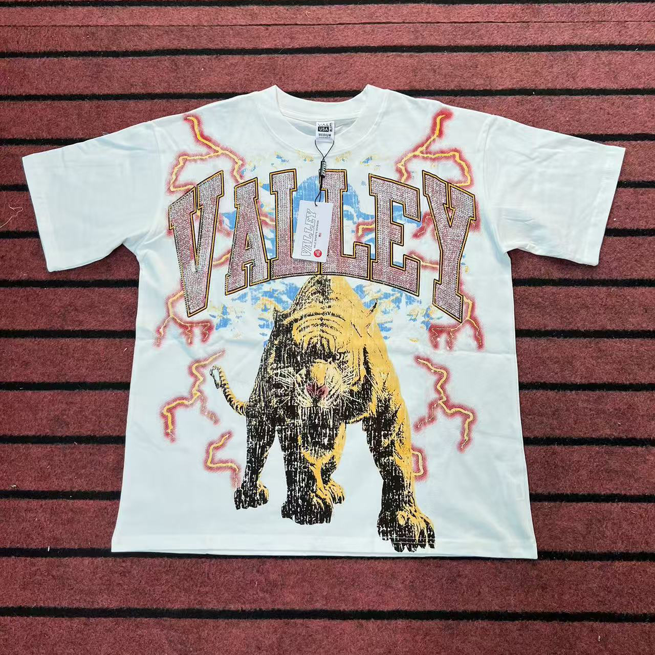 New arrival Tiger Graffiti cotton tee