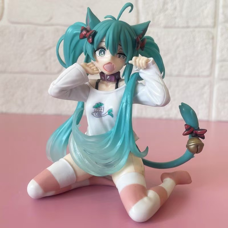 Hatsune Miku Cat Ear Short-Sleeve Pajama Ver. Figure