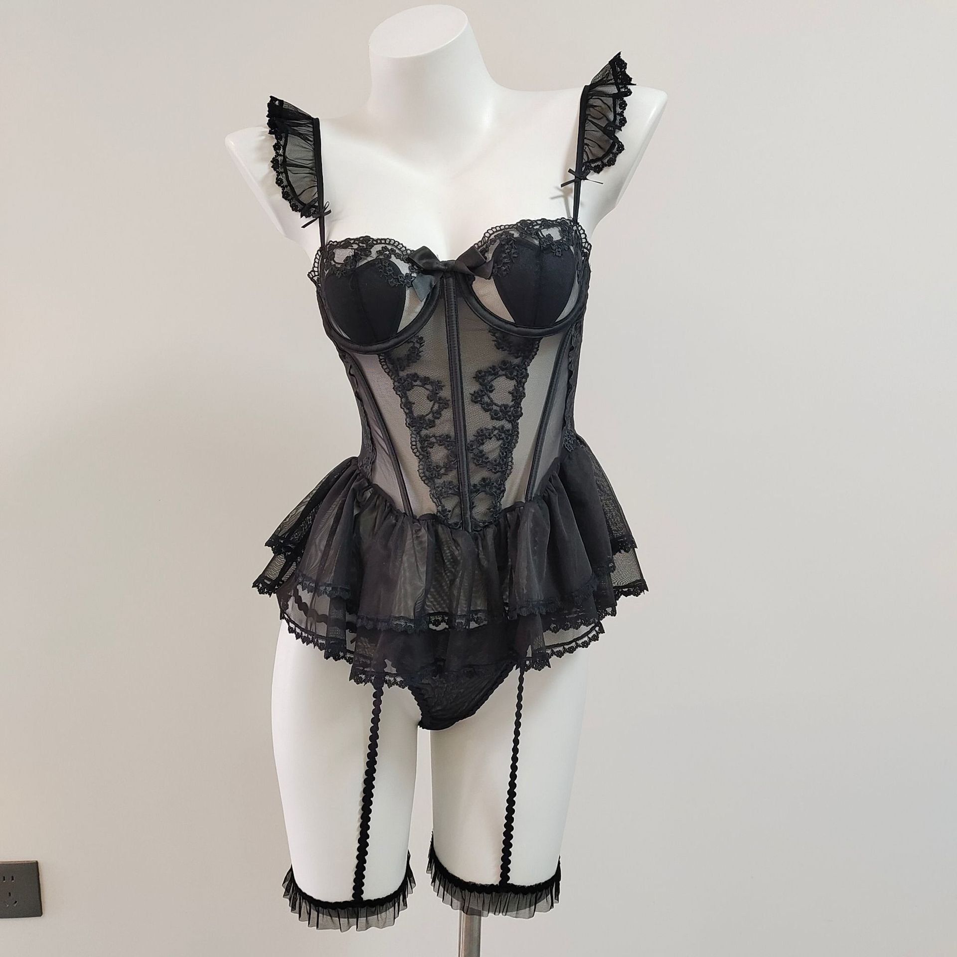 French-style fishbone corset sexy pajamas