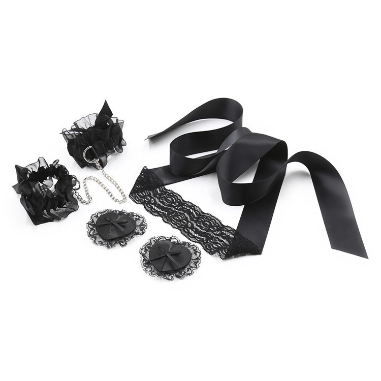 Black lace eye mask couple's prop