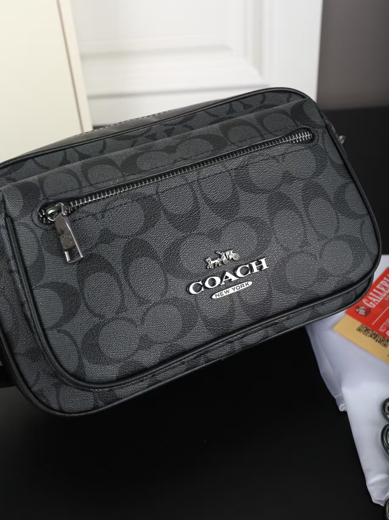 Coach Elias 25 Old-fashioned camera bag