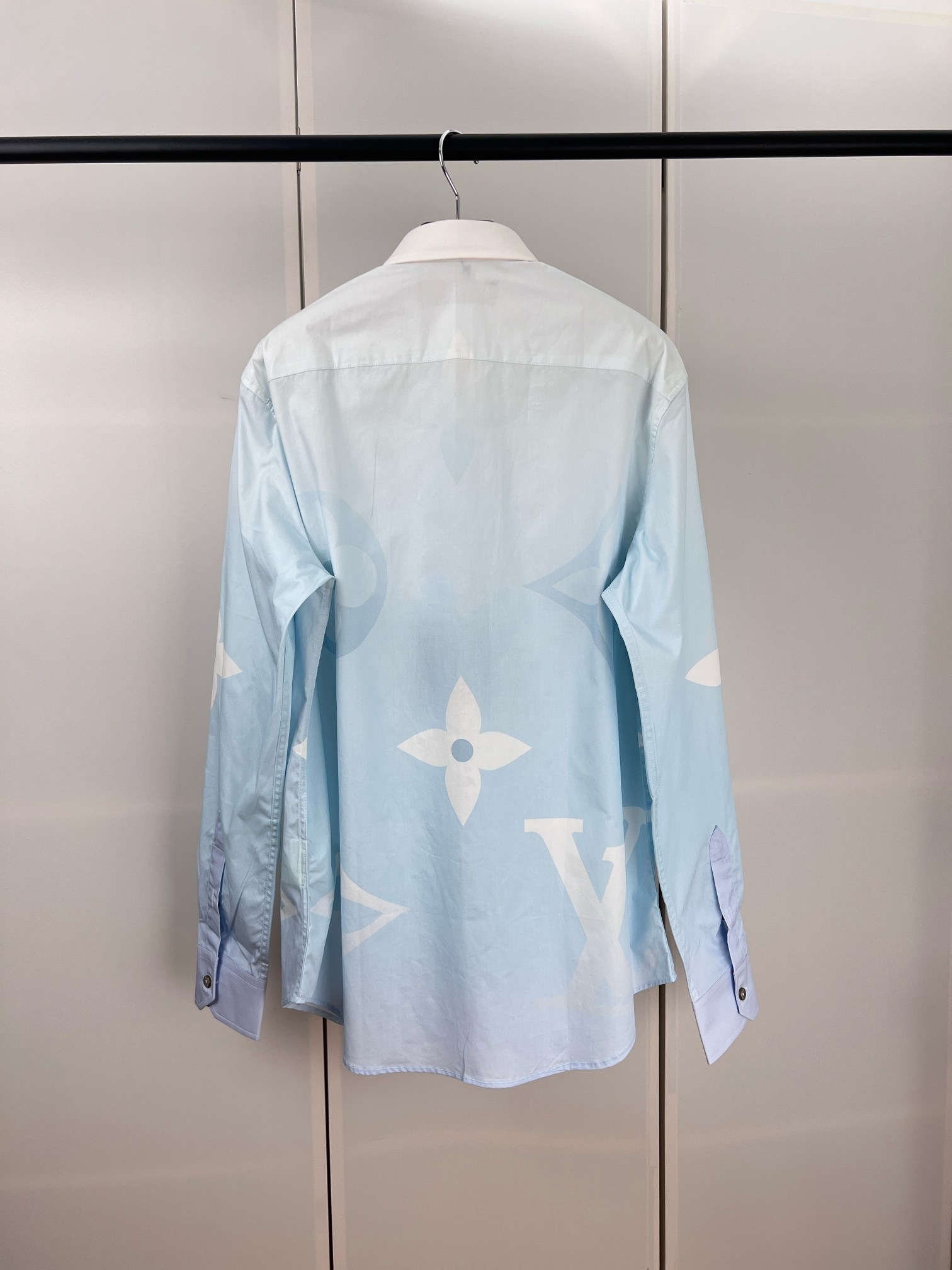 New arrival Old-fashioned gradient long-sleeved shirt