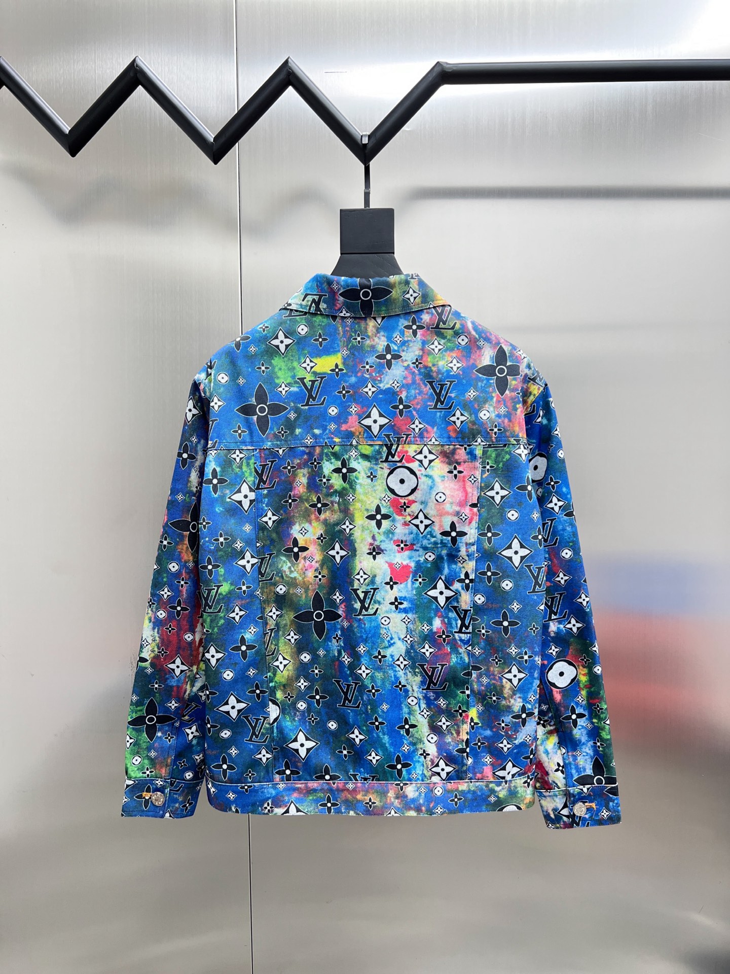 1:1 Collared denim jacket