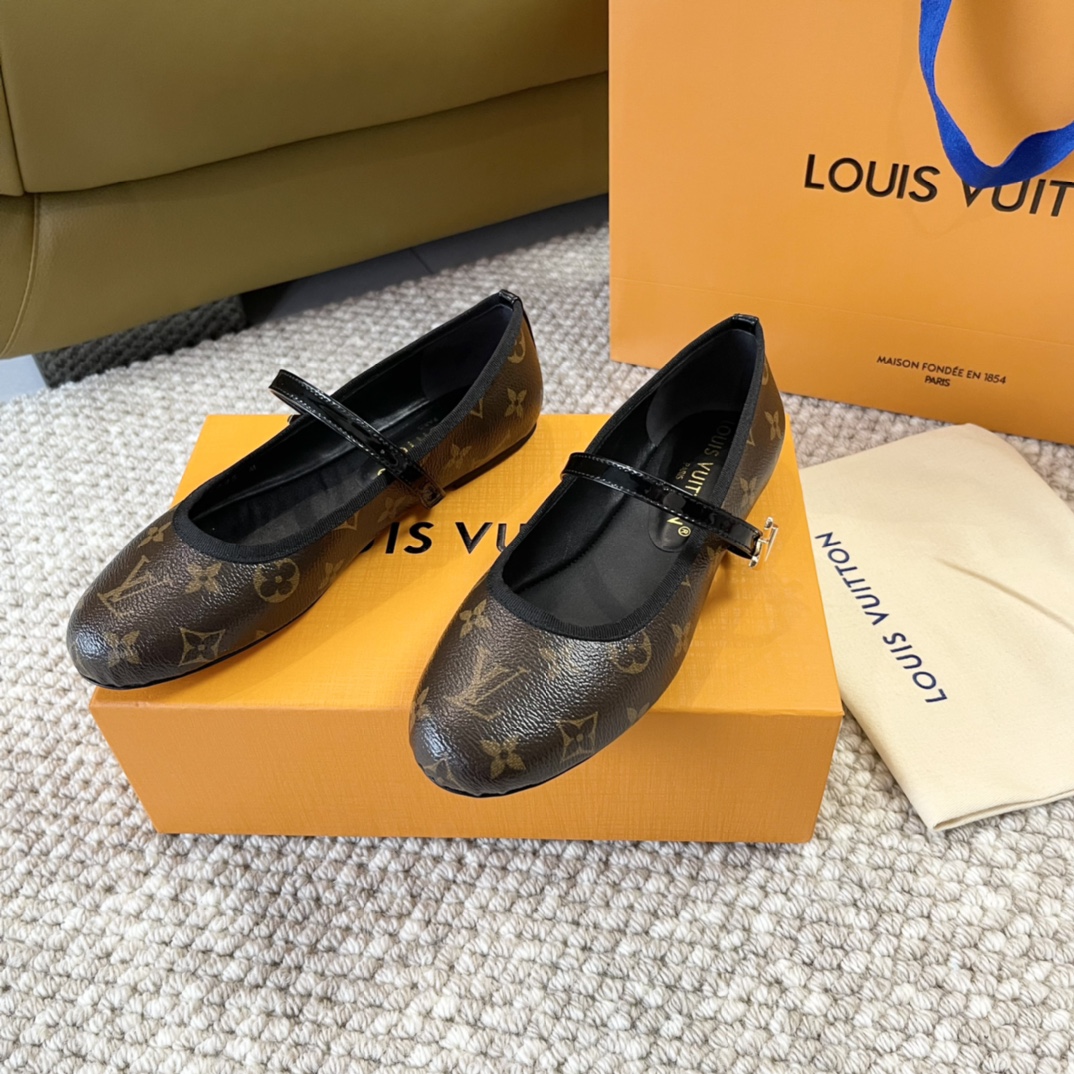 25SS 1:1 Romy series ballet flat metal letter buckle round toe shoes
