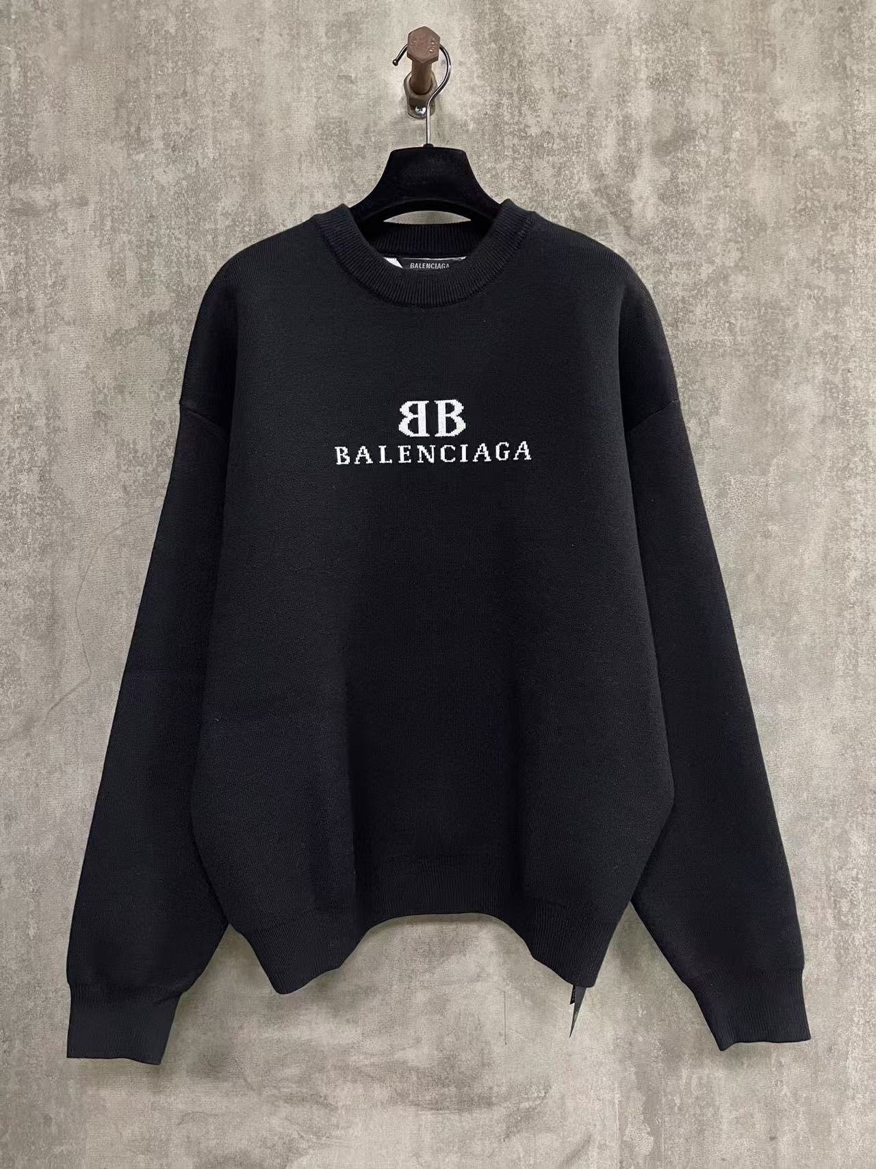 25SS Woolen knitted sweater