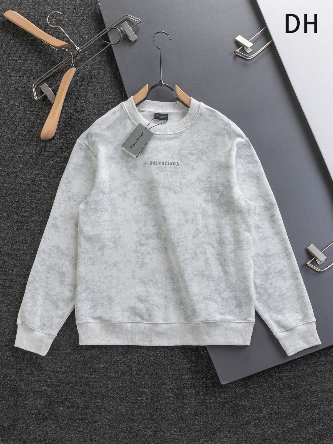 25SS Vintage distressed paint splashed graffiti embroidered logo hoodie