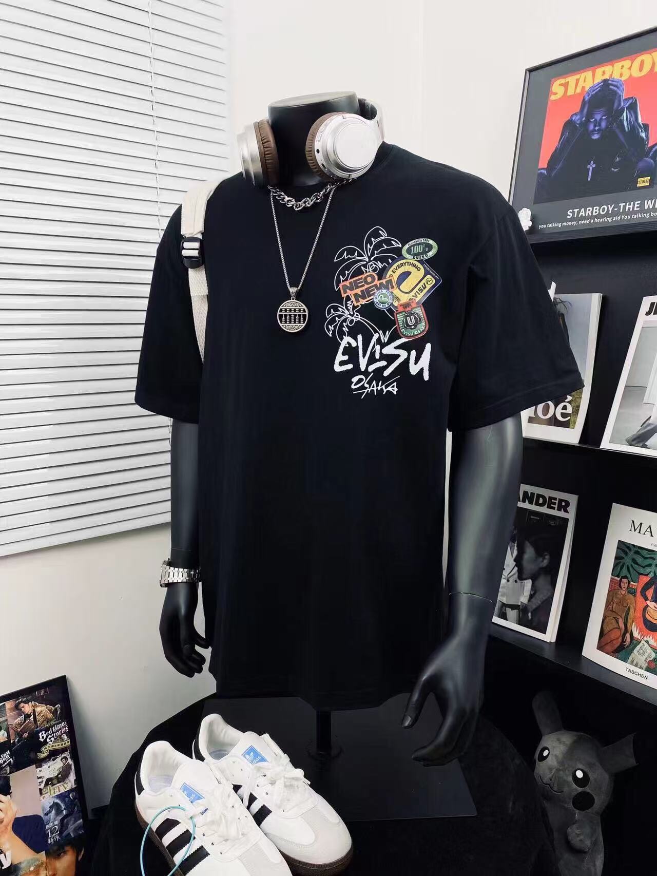 Graffiti Bodhidharma Print Casual short-sleeved T-shirt