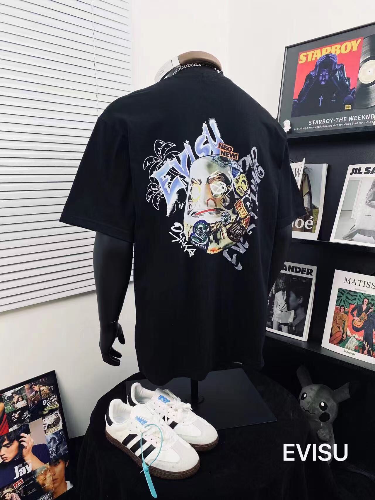 Graffiti Bodhidharma Print Casual short-sleeved T-shirt