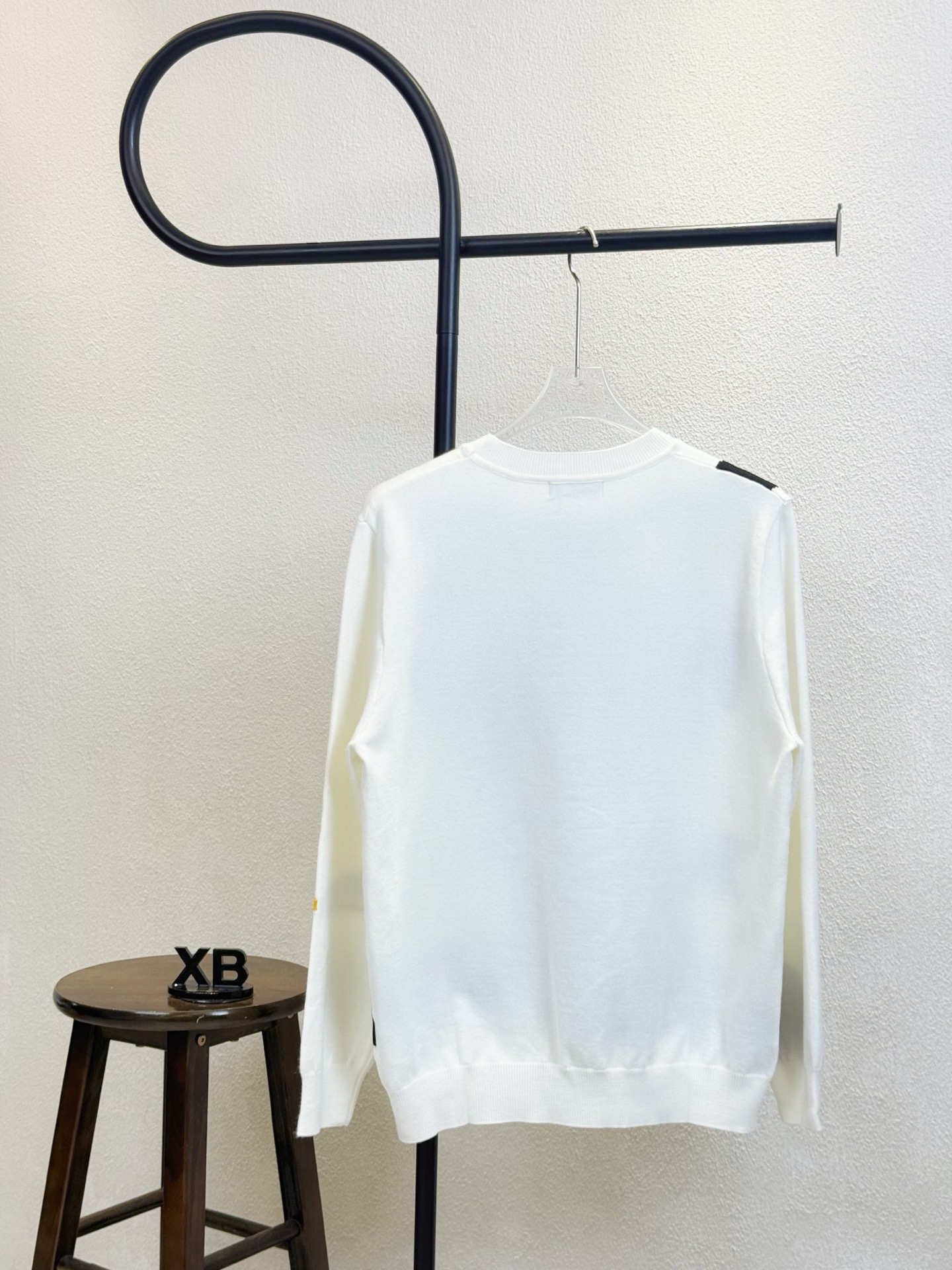 Painted face pattern knitted sweater