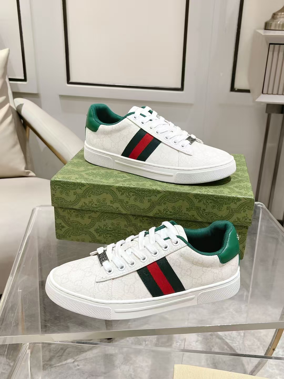 1:1 G full print white sneakers