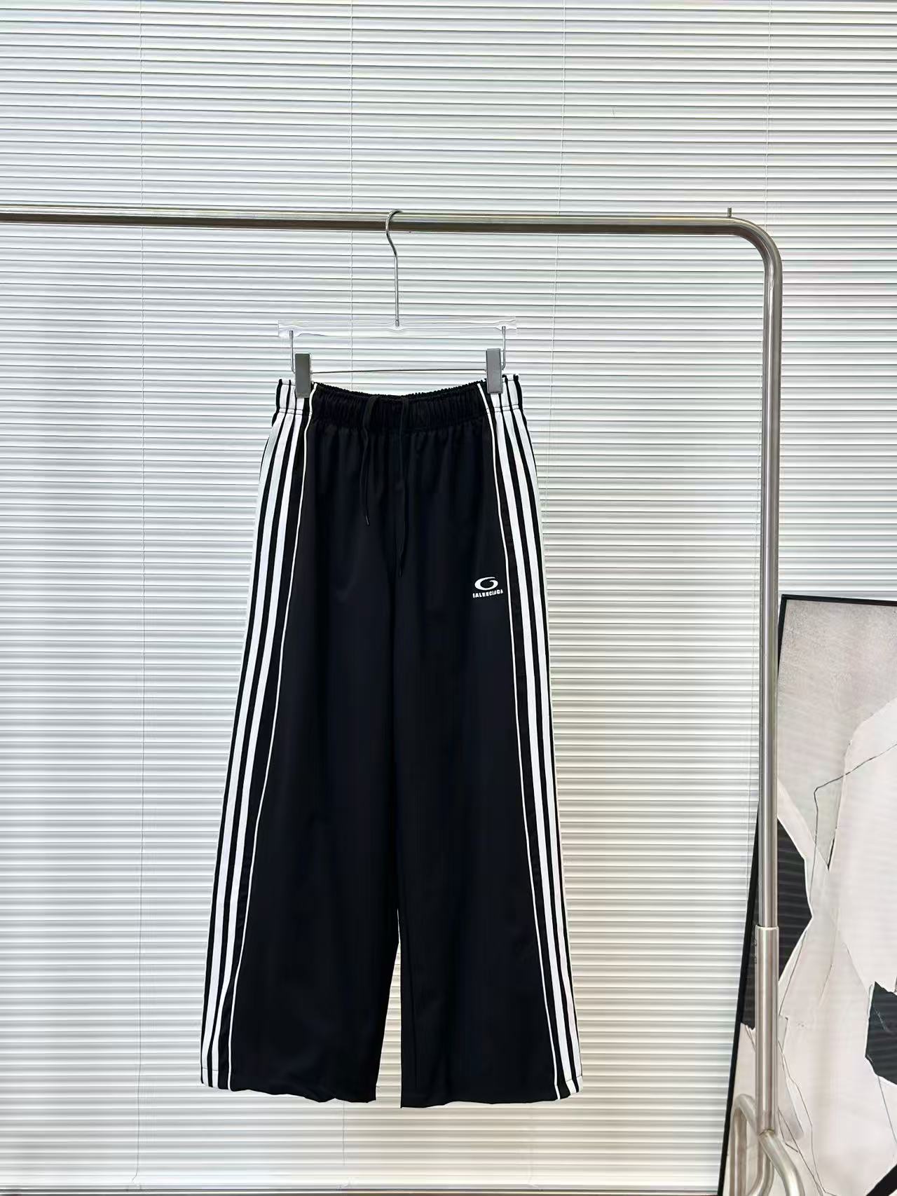 25FW Tracksuit five-stripe circular embroidery sport and casual long pants