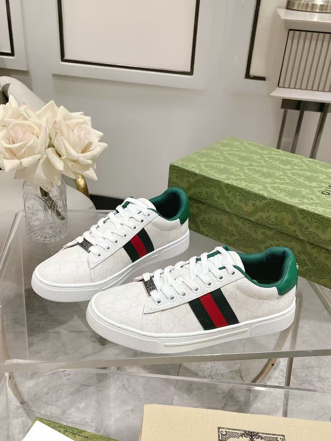 1:1 G full print white sneakers