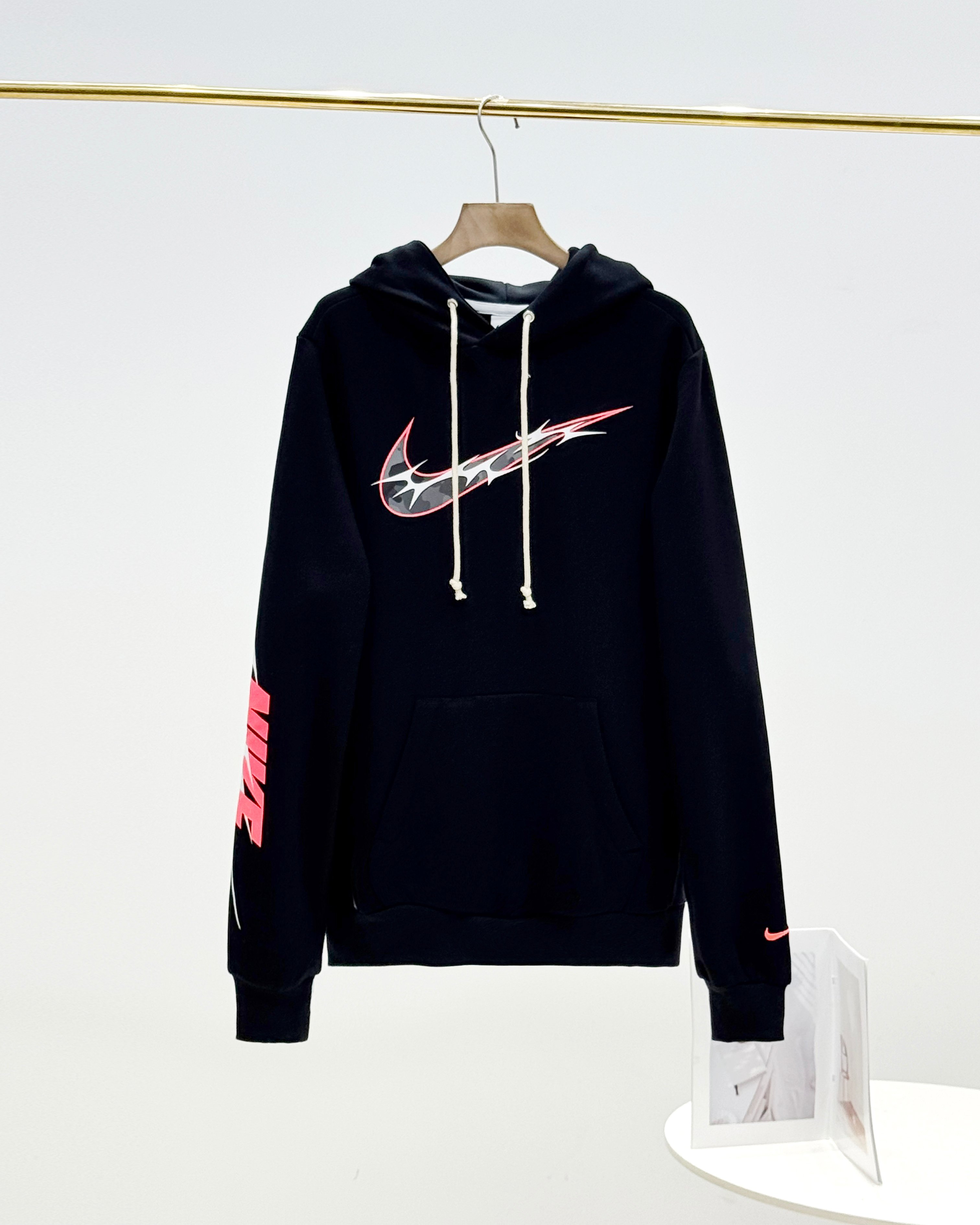 Fleece basketball pullover hooded sweatshirt