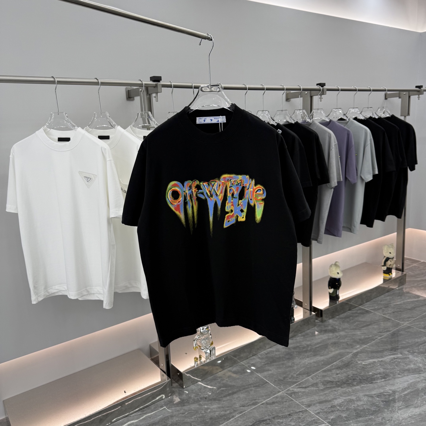 1:1 Embroidered iridescent printed washed cooton tee