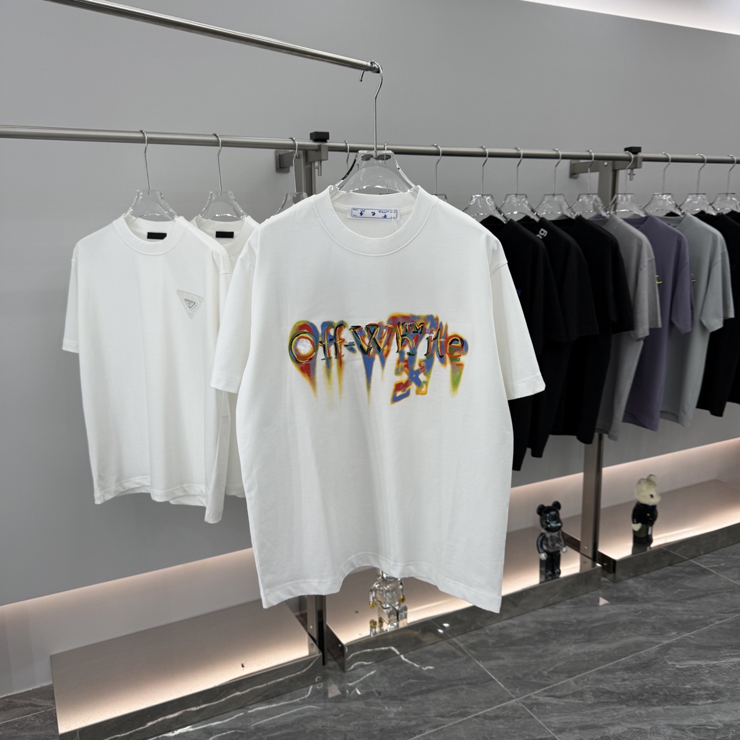 1:1 Embroidered iridescent printed washed cooton tee