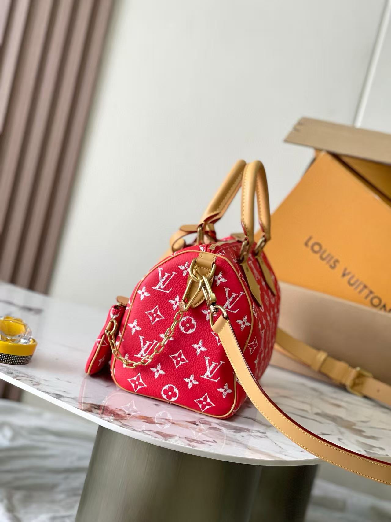 1:1 red full logo bag