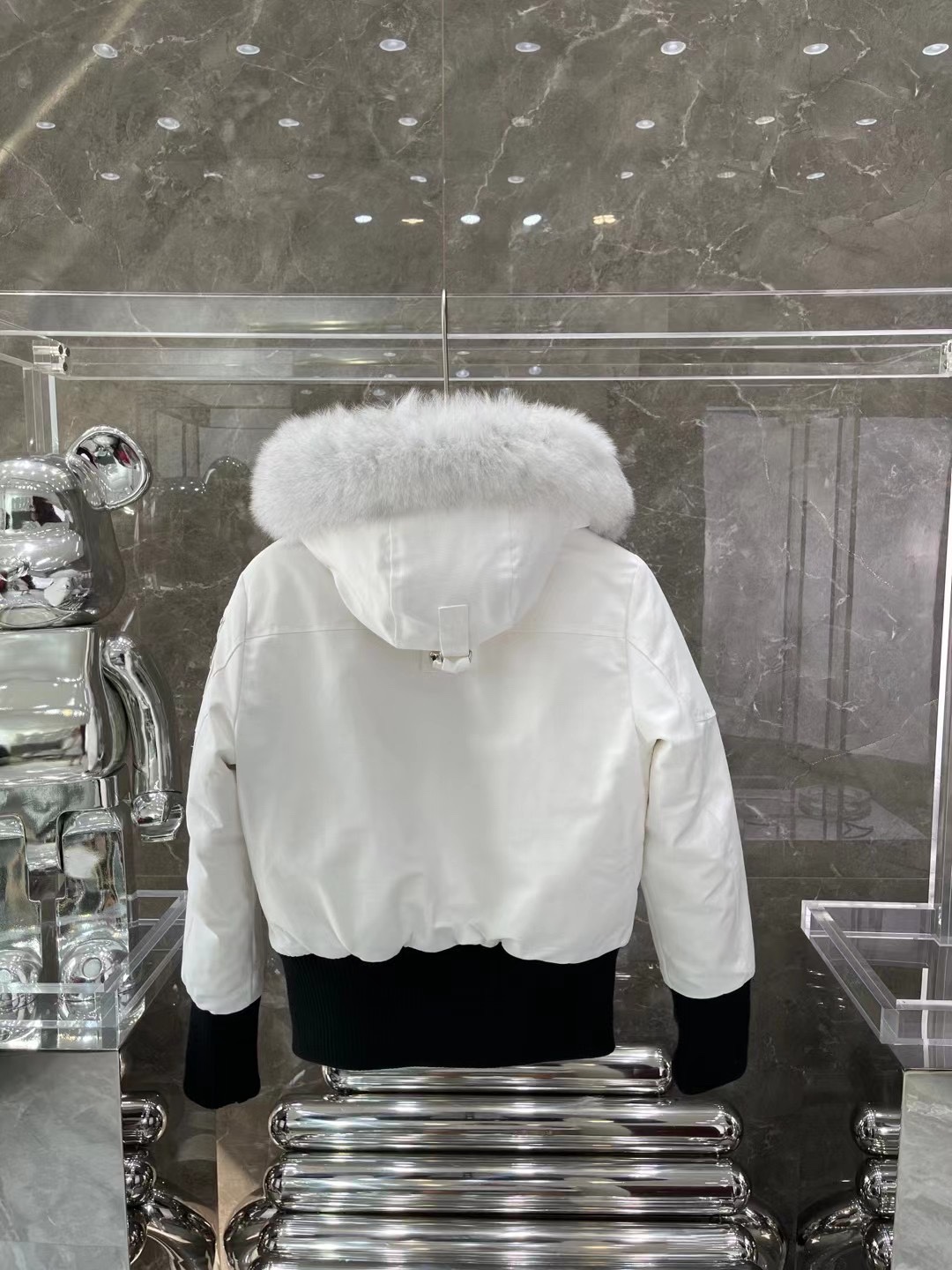 MK women's short down jacket white and Silver scissors
