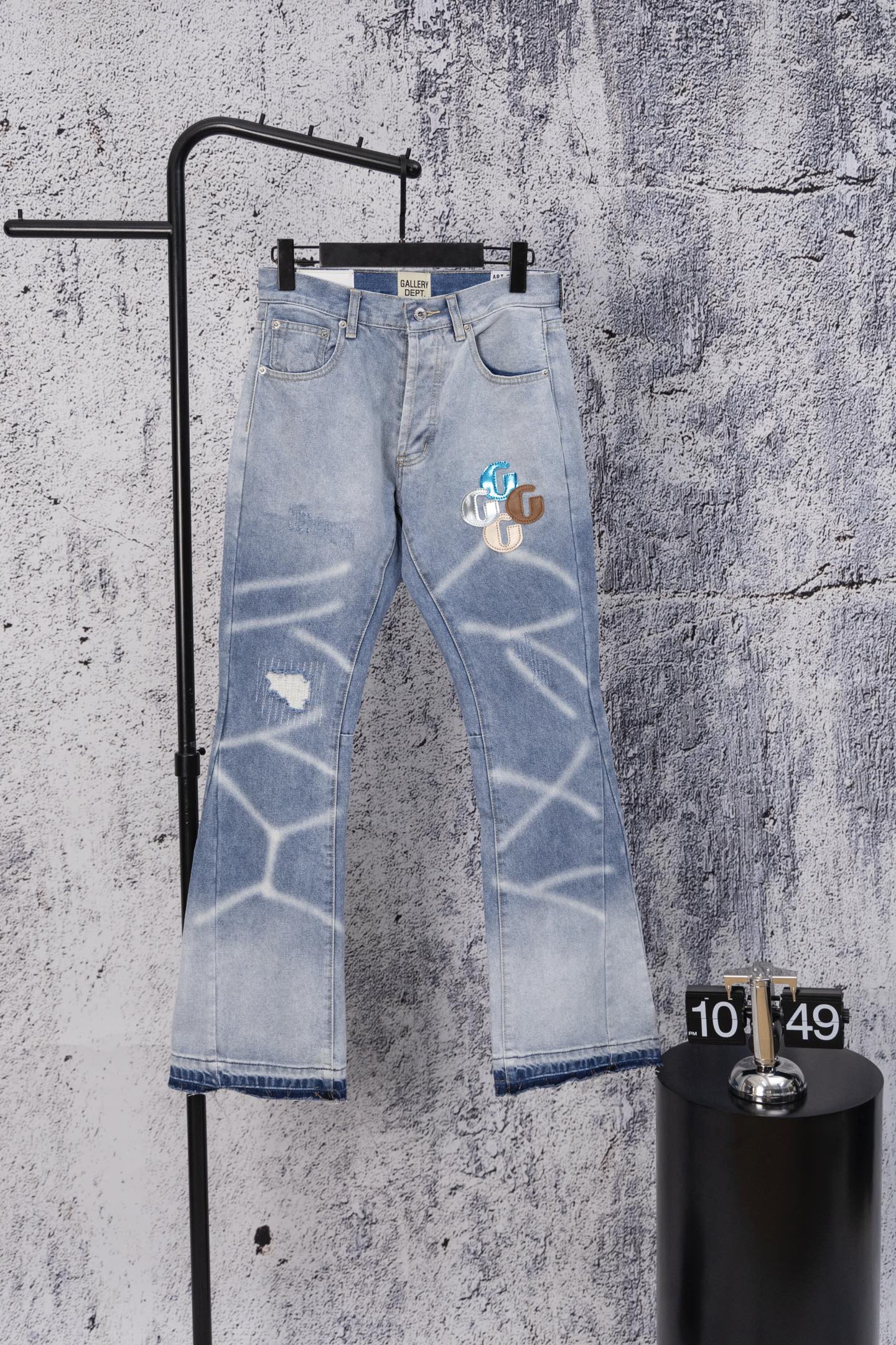 Denim patchwork full-print veneer ripped flared jeans washed and aged jeans