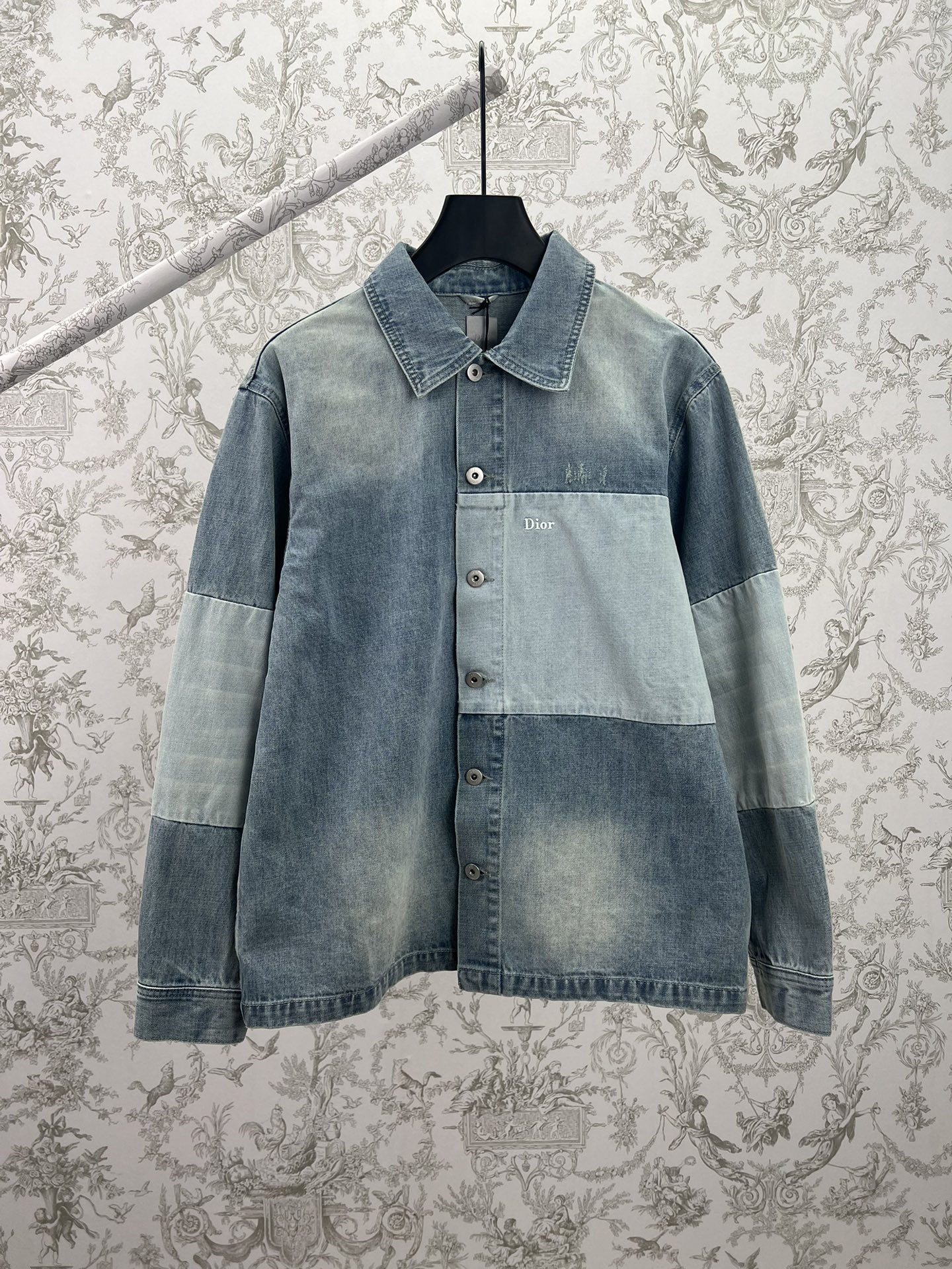 New washed patchwork embroidered denim jacket