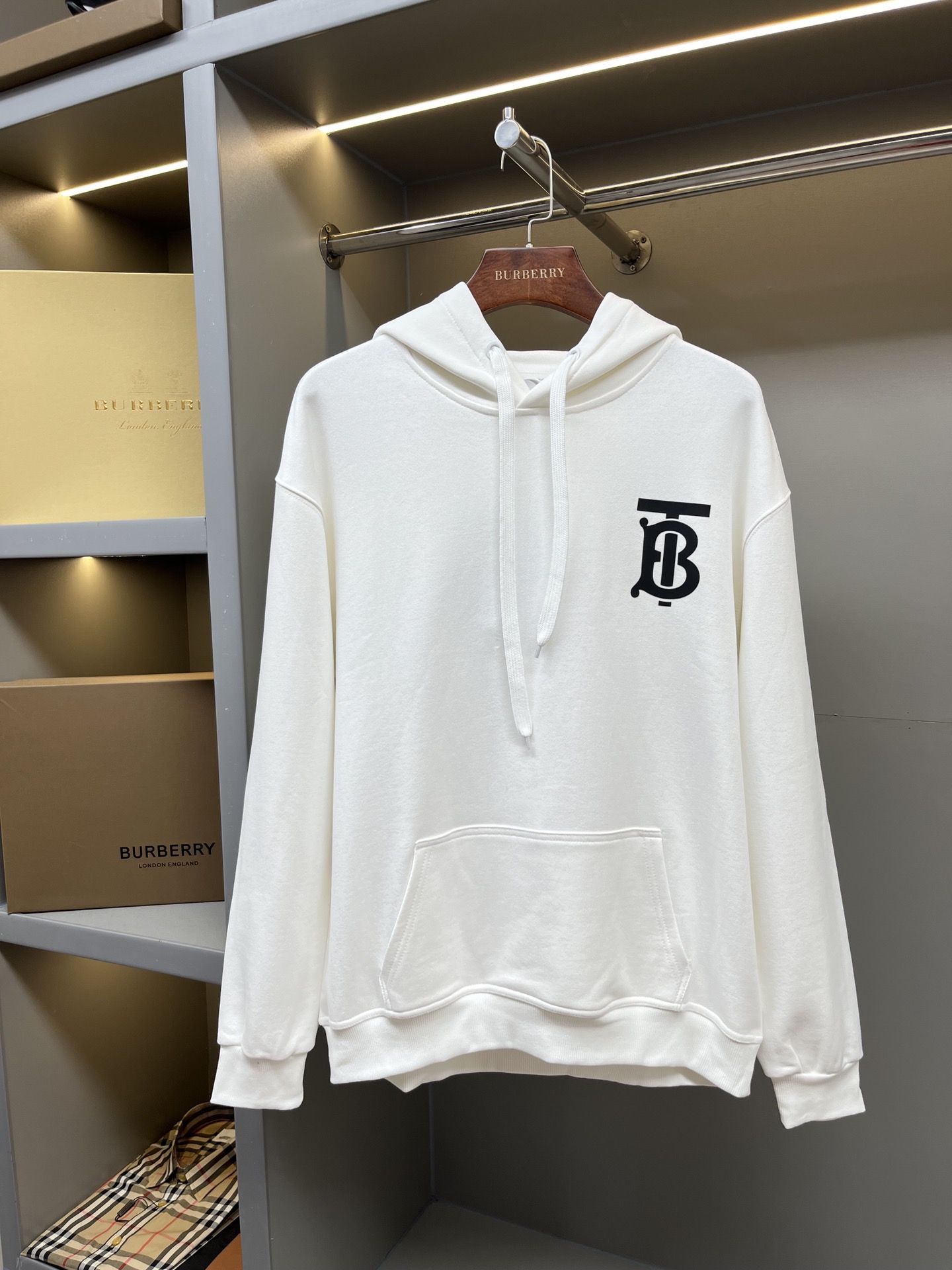 Loose cotton hooded sweatshirt