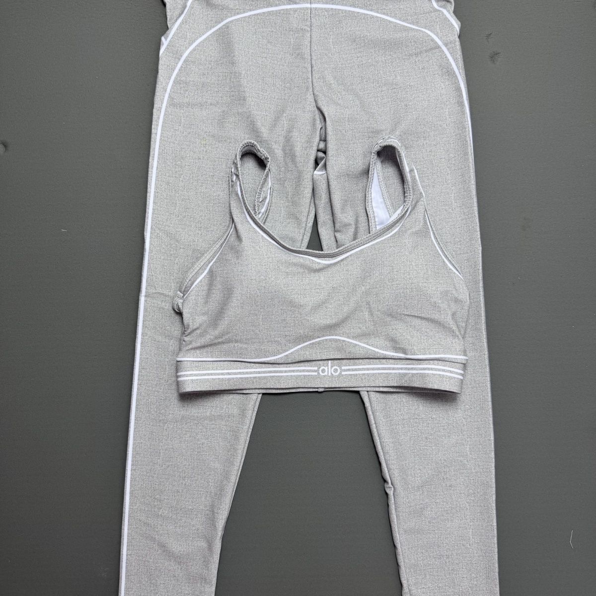 new arrival alo yoga set