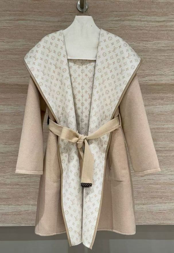 High-quality winter warm knitted overcoat