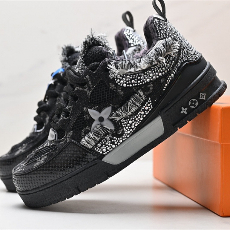 Black and grey full diamond sports shoes