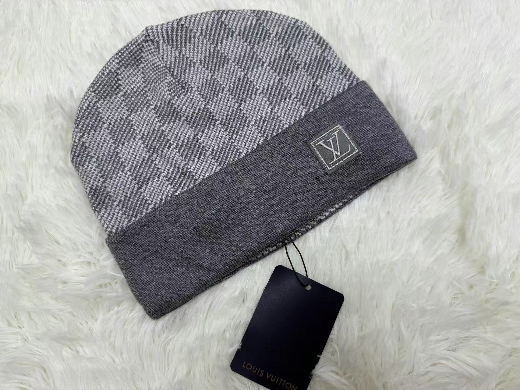 1:1 new arrival fashion plaid beanie