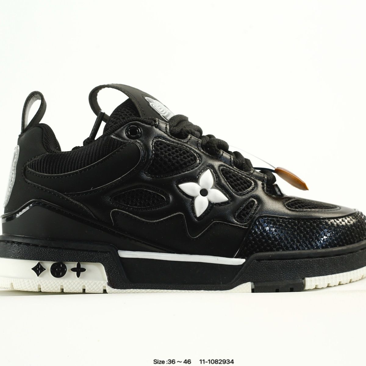 New Four Leaf Clover Bread Casual Sports Shoes