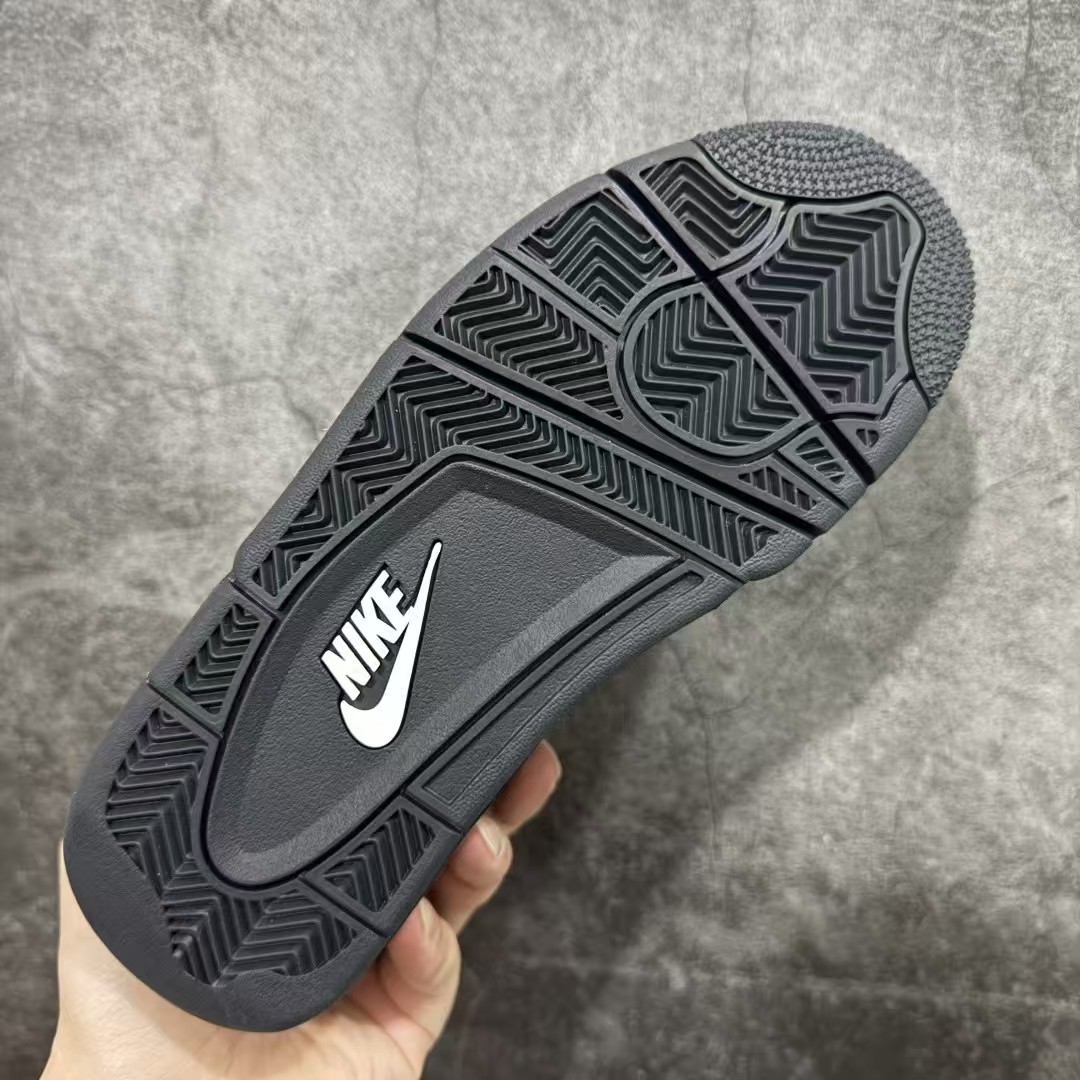 1:1 new  arrival AJ4 all black sneakers