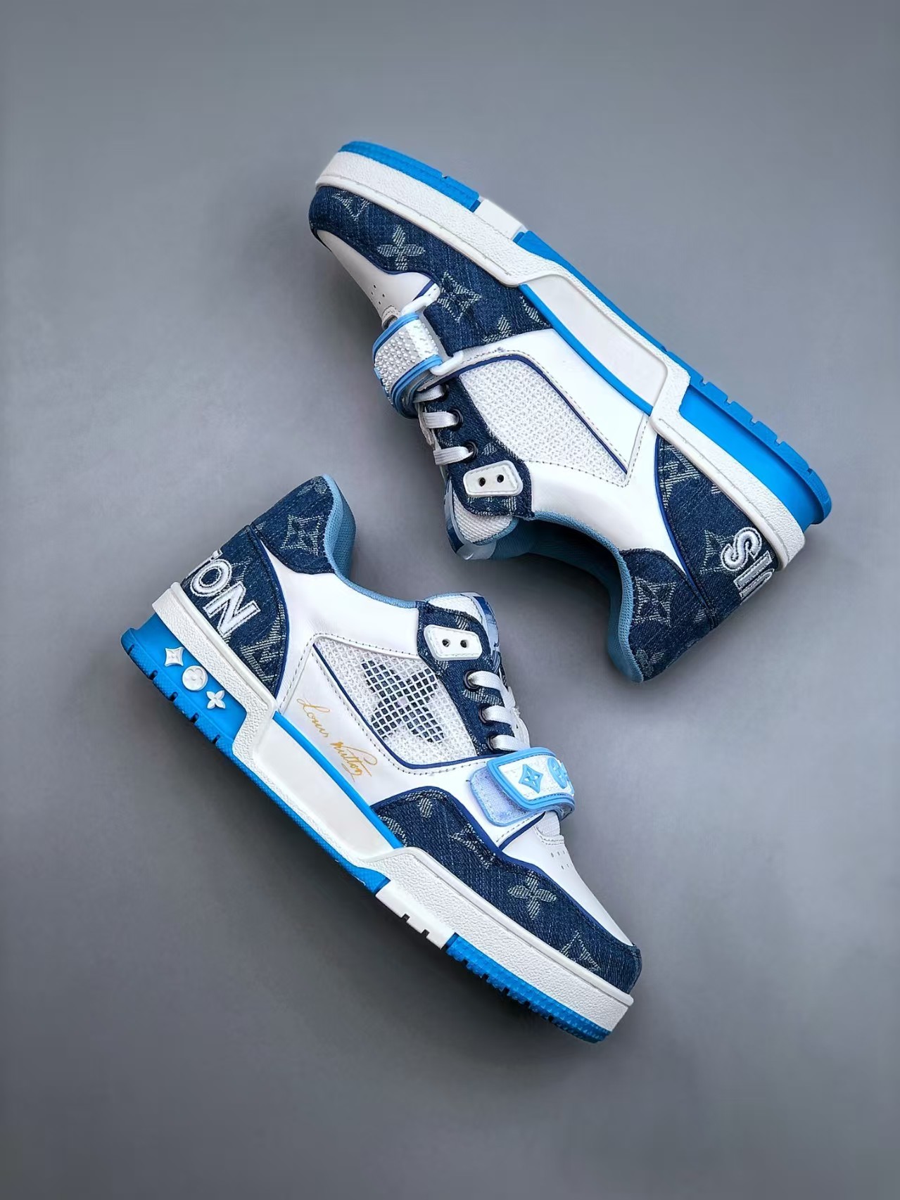 1:1 new arrival blue sneaker