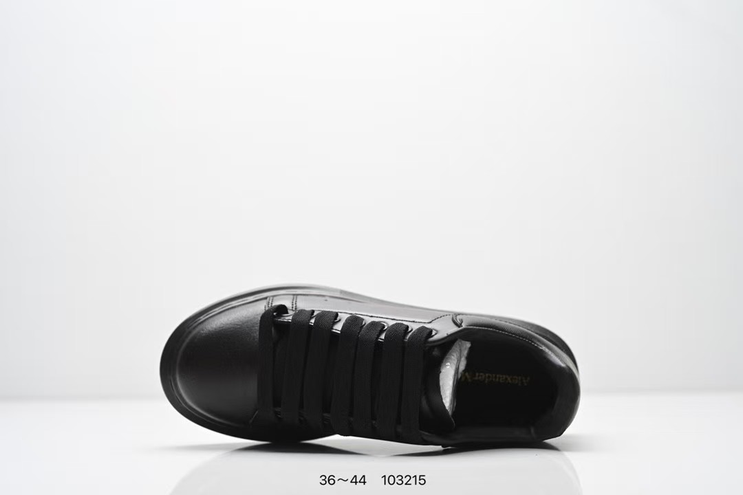 1:1 New arrival MQ all black sneakers