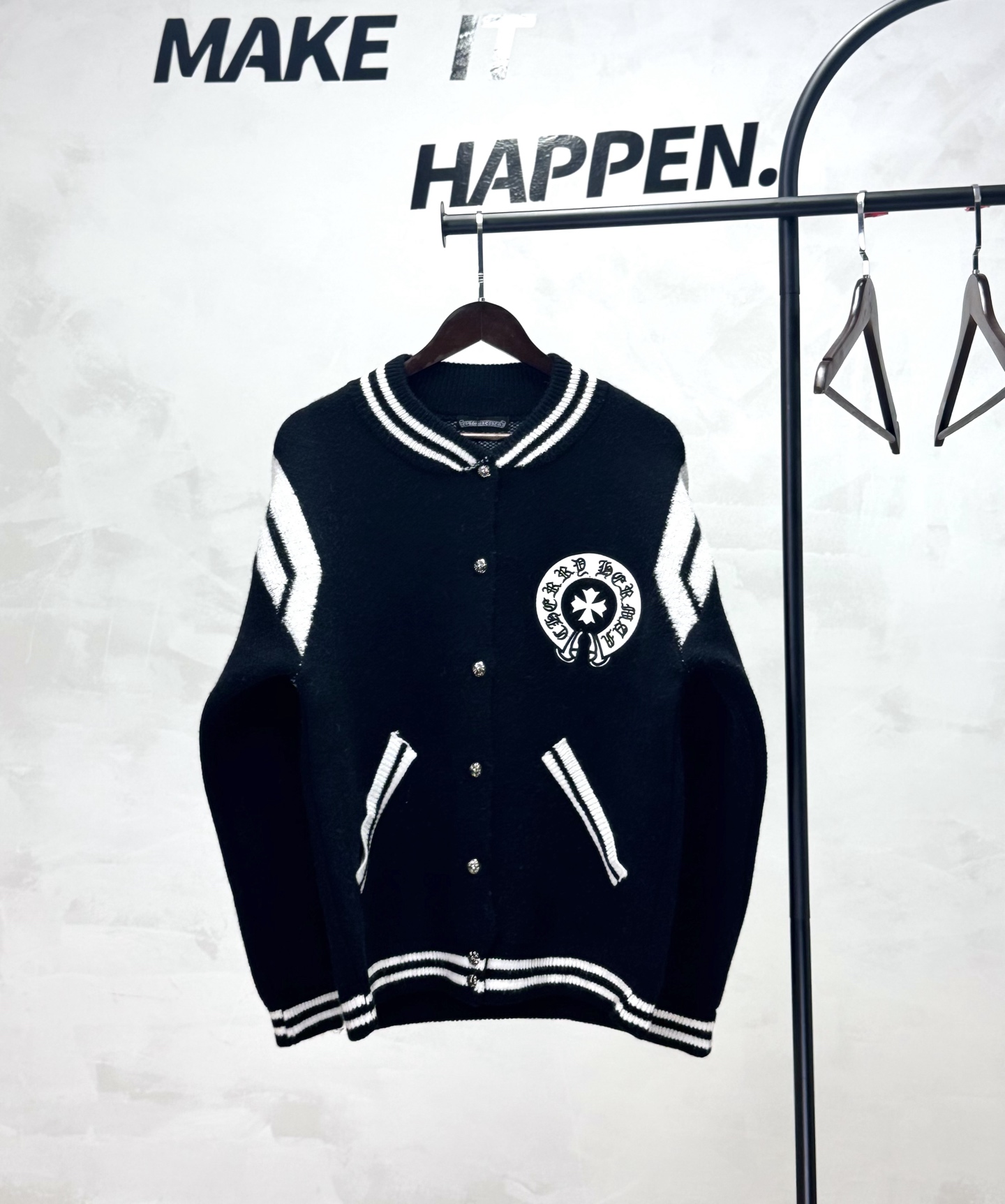 Black and white patchwork horse hoof leather embroidered patchwork sweater coat