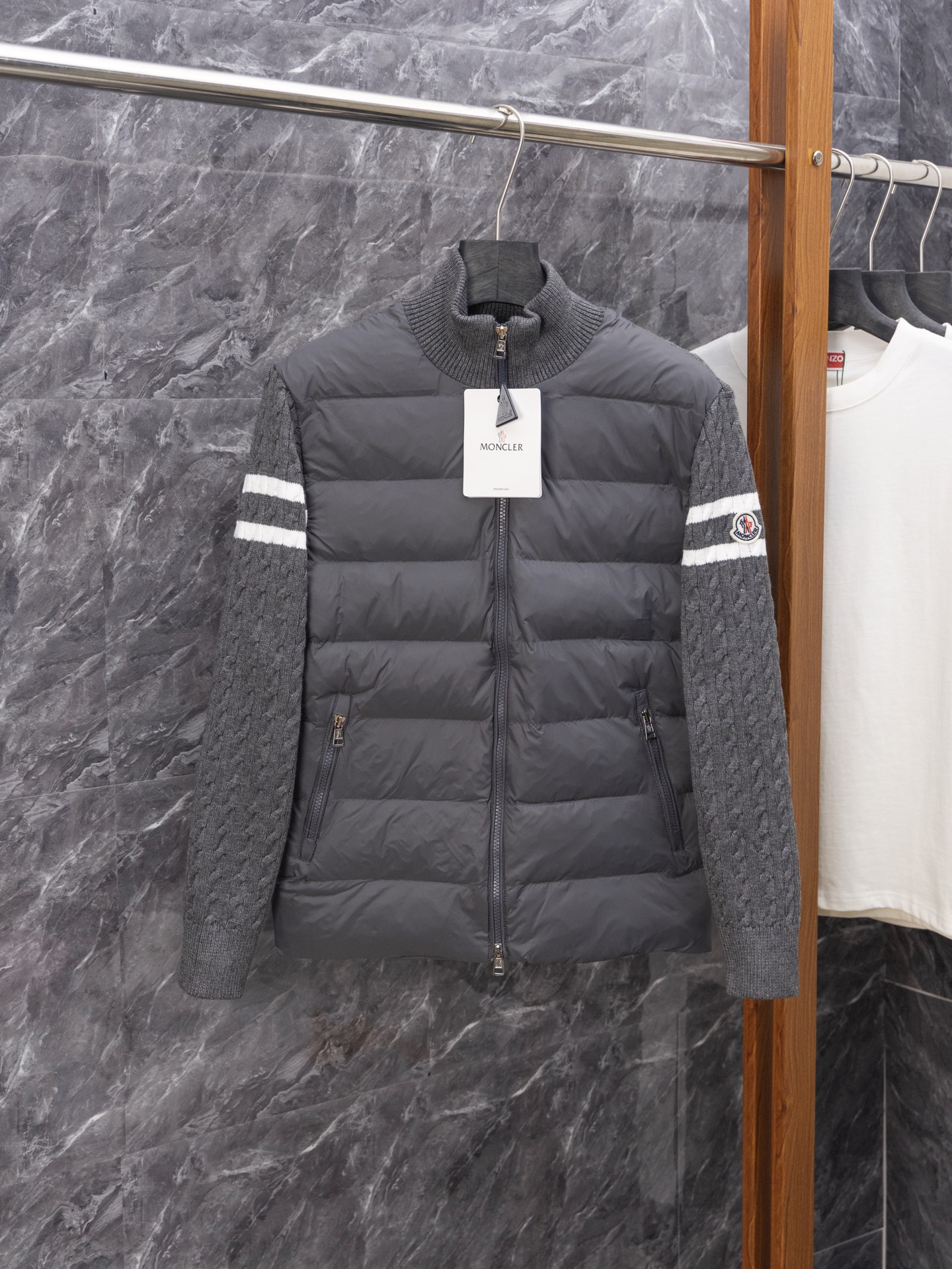 Grey double-bar striped armband knitted down jacket