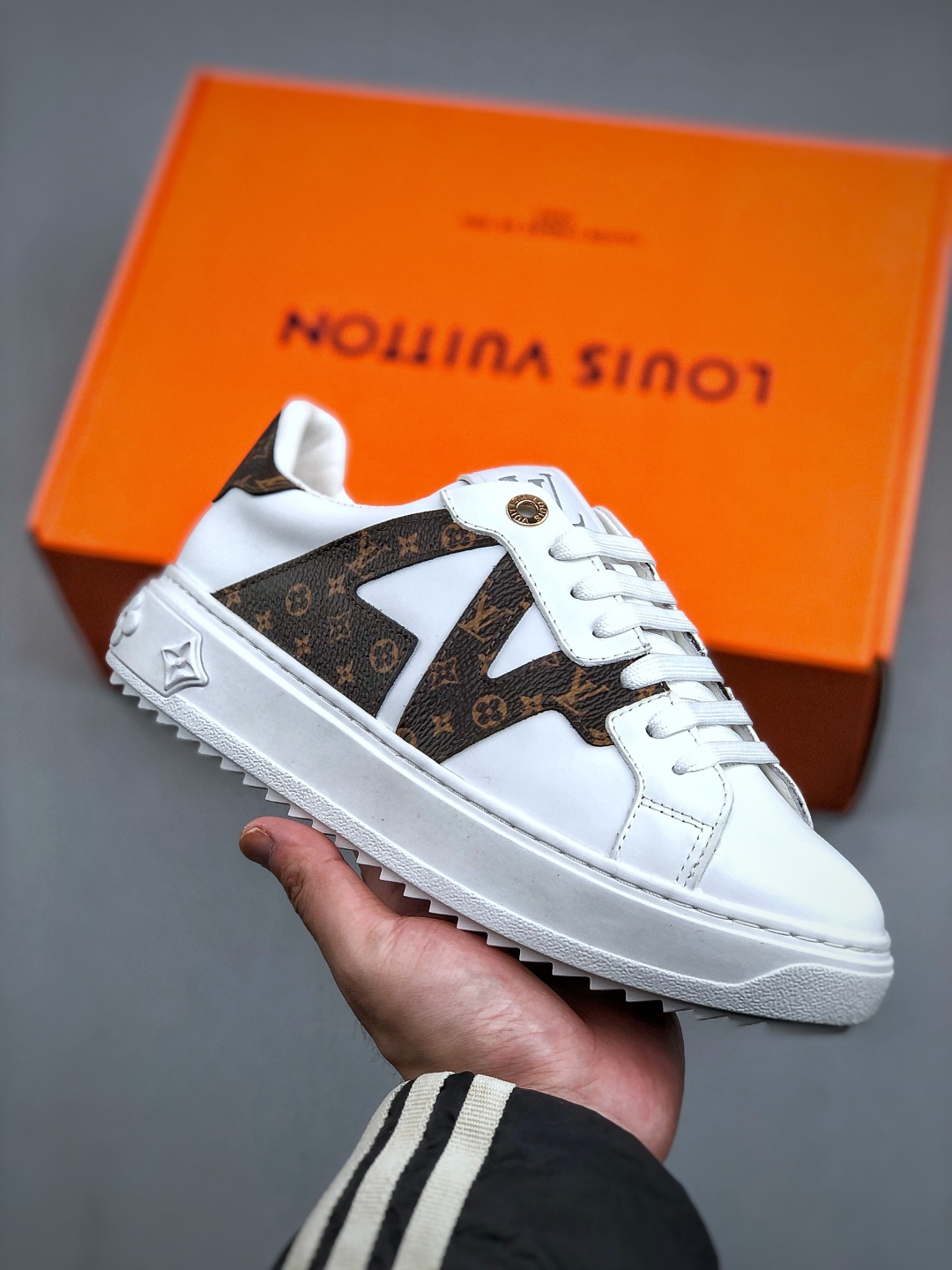 LV shoes