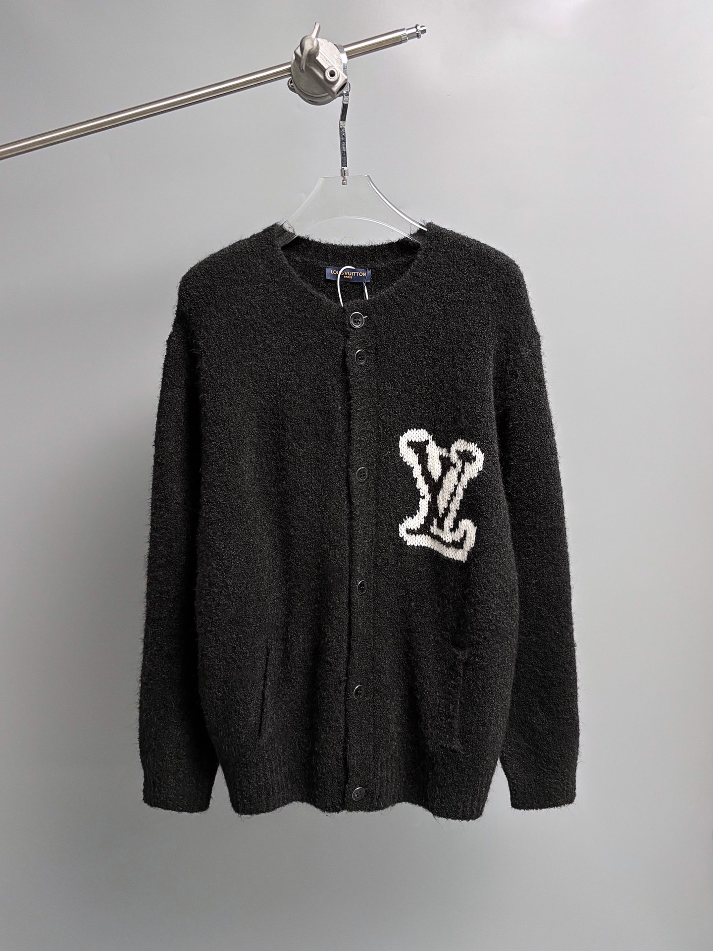 Black main color with white LV jacquard wool knitted cardigan